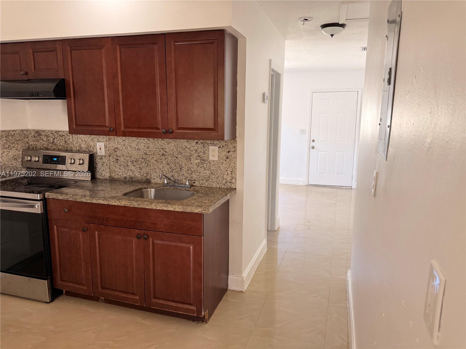 313 NE 57th St #313 Miami, FL 33137