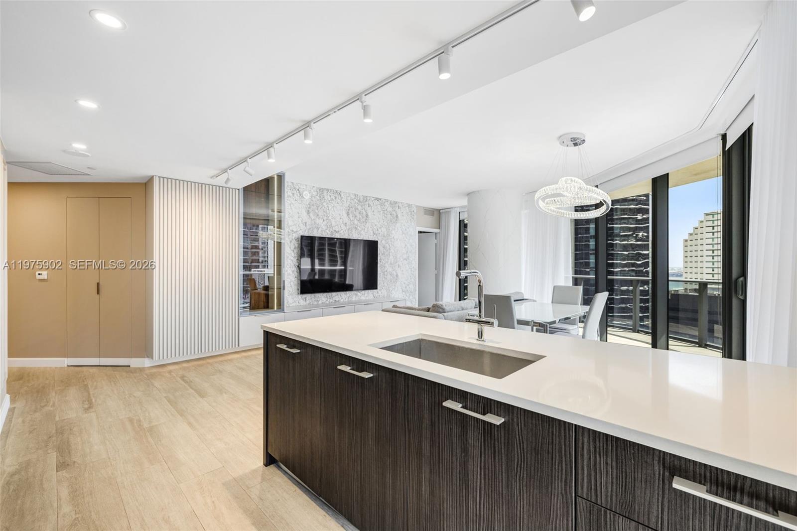 image Brickell Heights East9