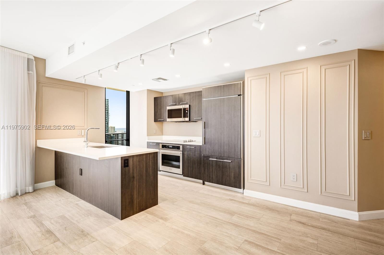 image Brickell Heights East7