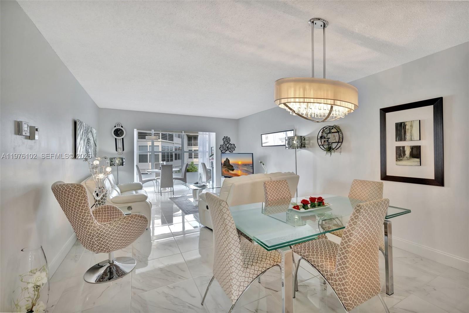 4705 NW 35th St #501 Lauderdale Lakes, FL 33319