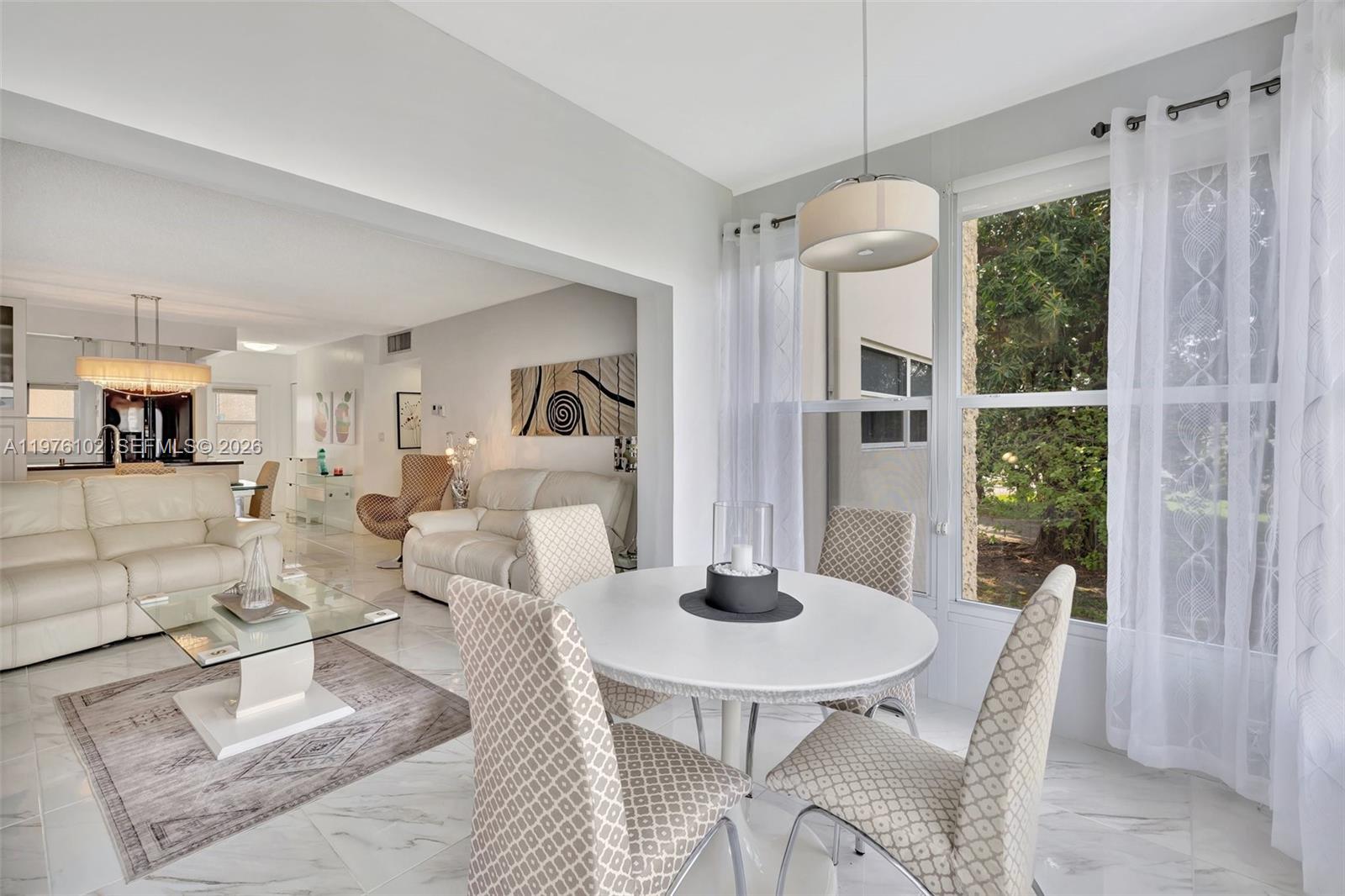 4705 NW 35th St #501 Lauderdale Lakes, FL 33319