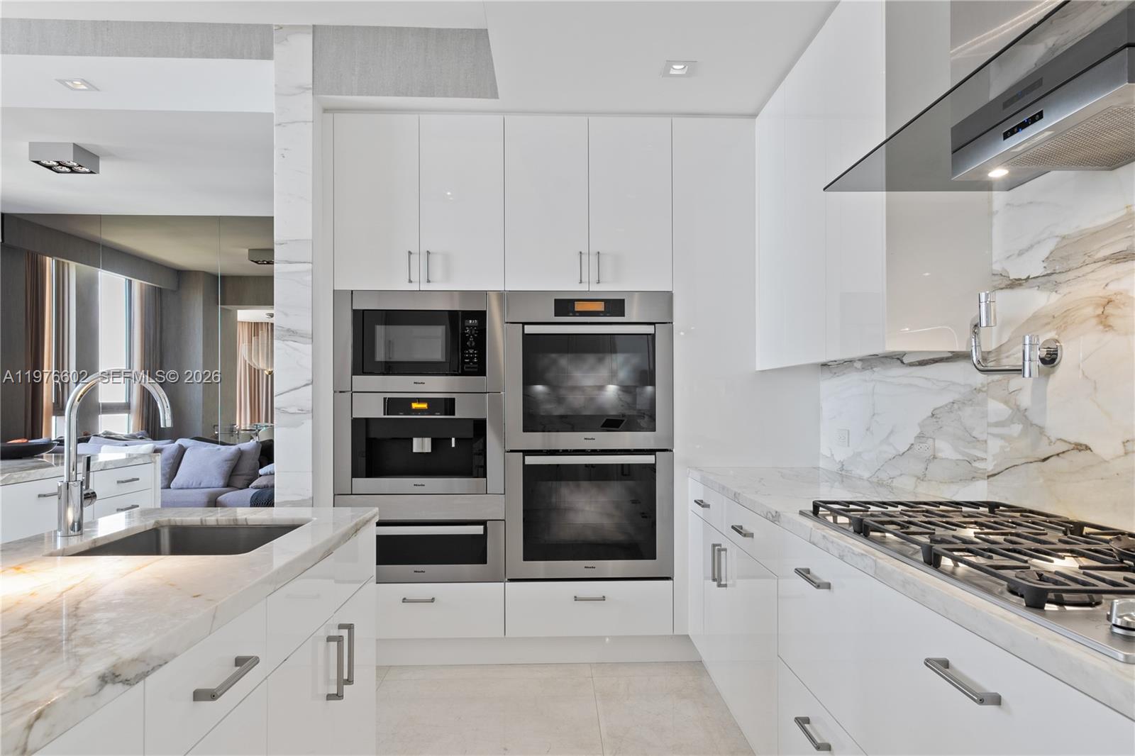 17749 Collins Ave #902 Sunny Isles Beach, FL 33160