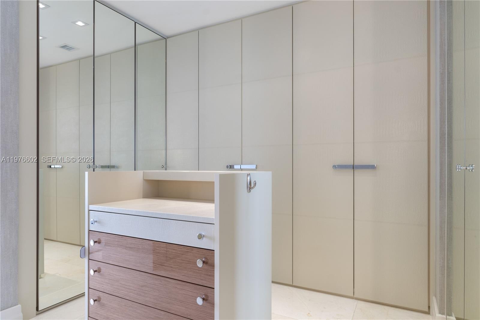 17749 Collins Ave #902 Sunny Isles Beach, FL 33160