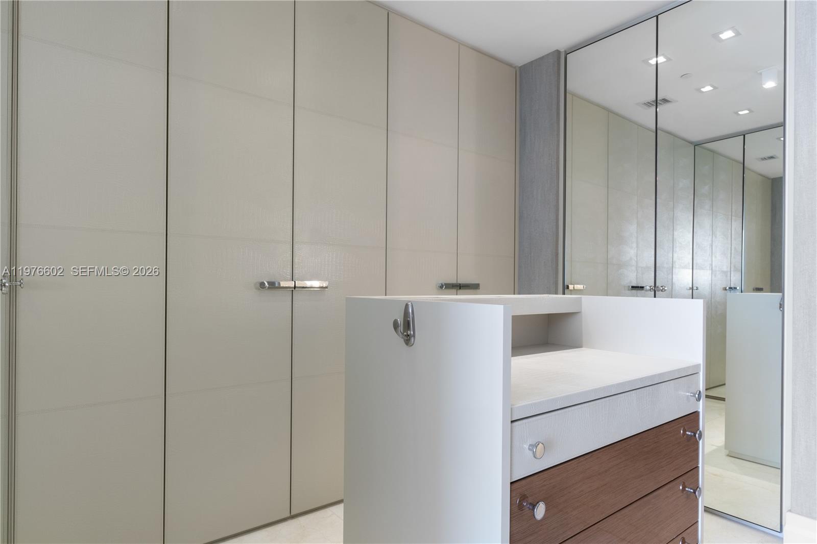 17749 Collins Ave #902 Sunny Isles Beach, FL 33160