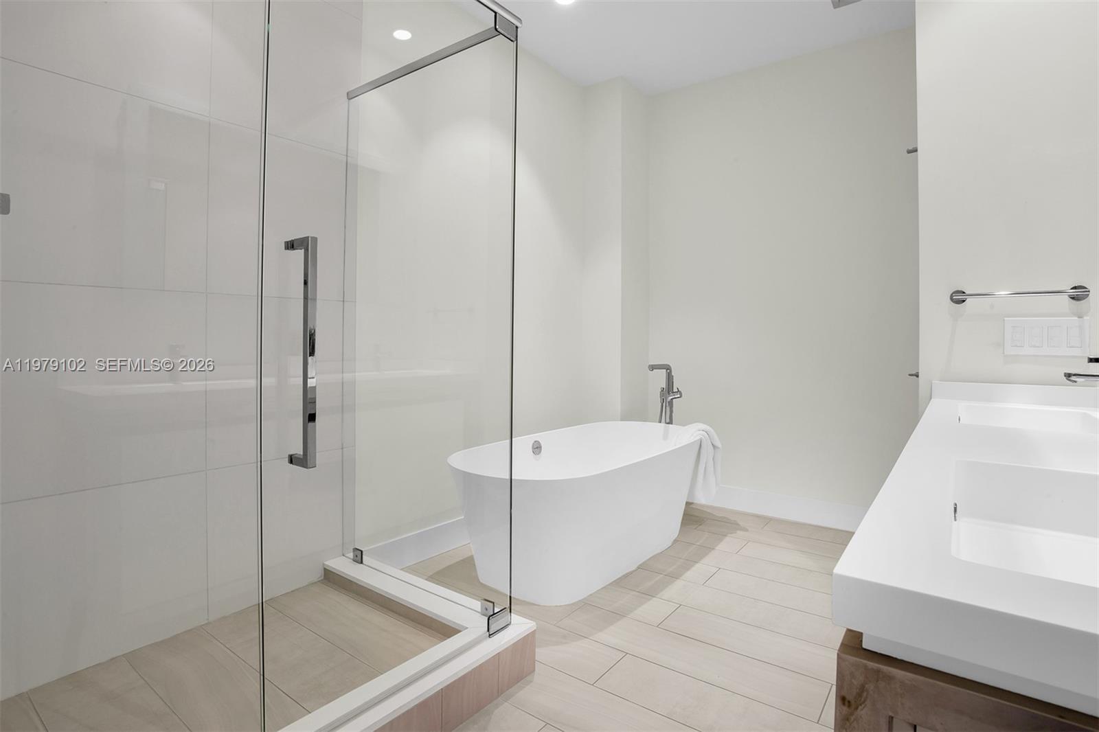 2000 Metropica Way #PH02 Sunrise, FL 33323