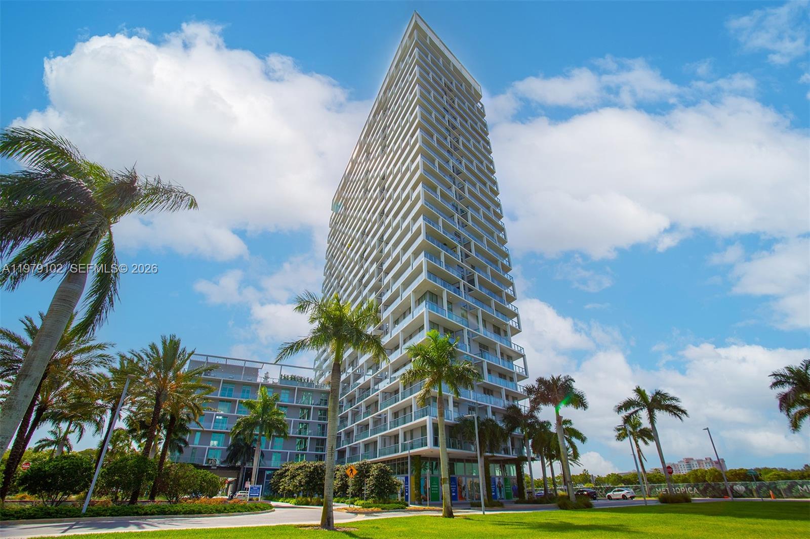 2000 Metropica Way #PH02 Sunrise, FL 33323