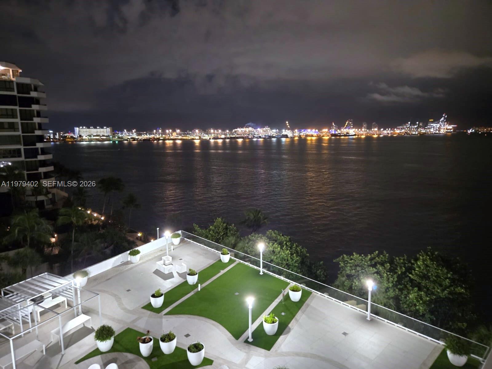 770 Claughton Is Dr #911 Miami, FL 33131