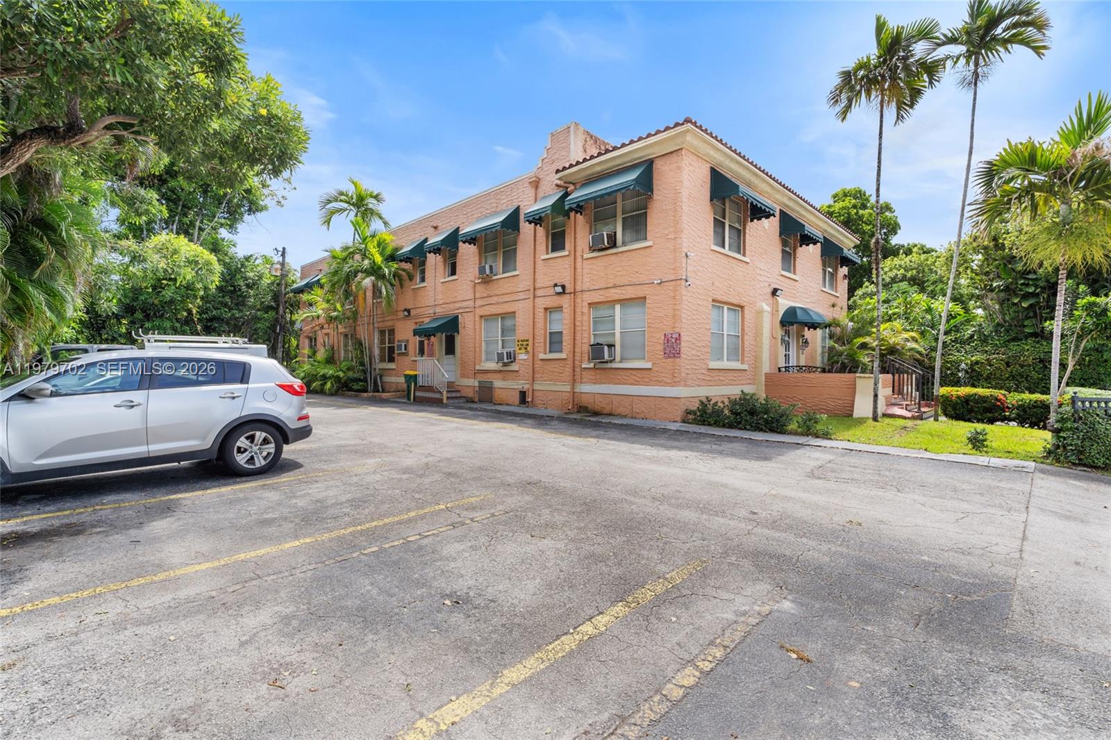 3409 S Le Jeune Rd Coral Gables, FL 33134