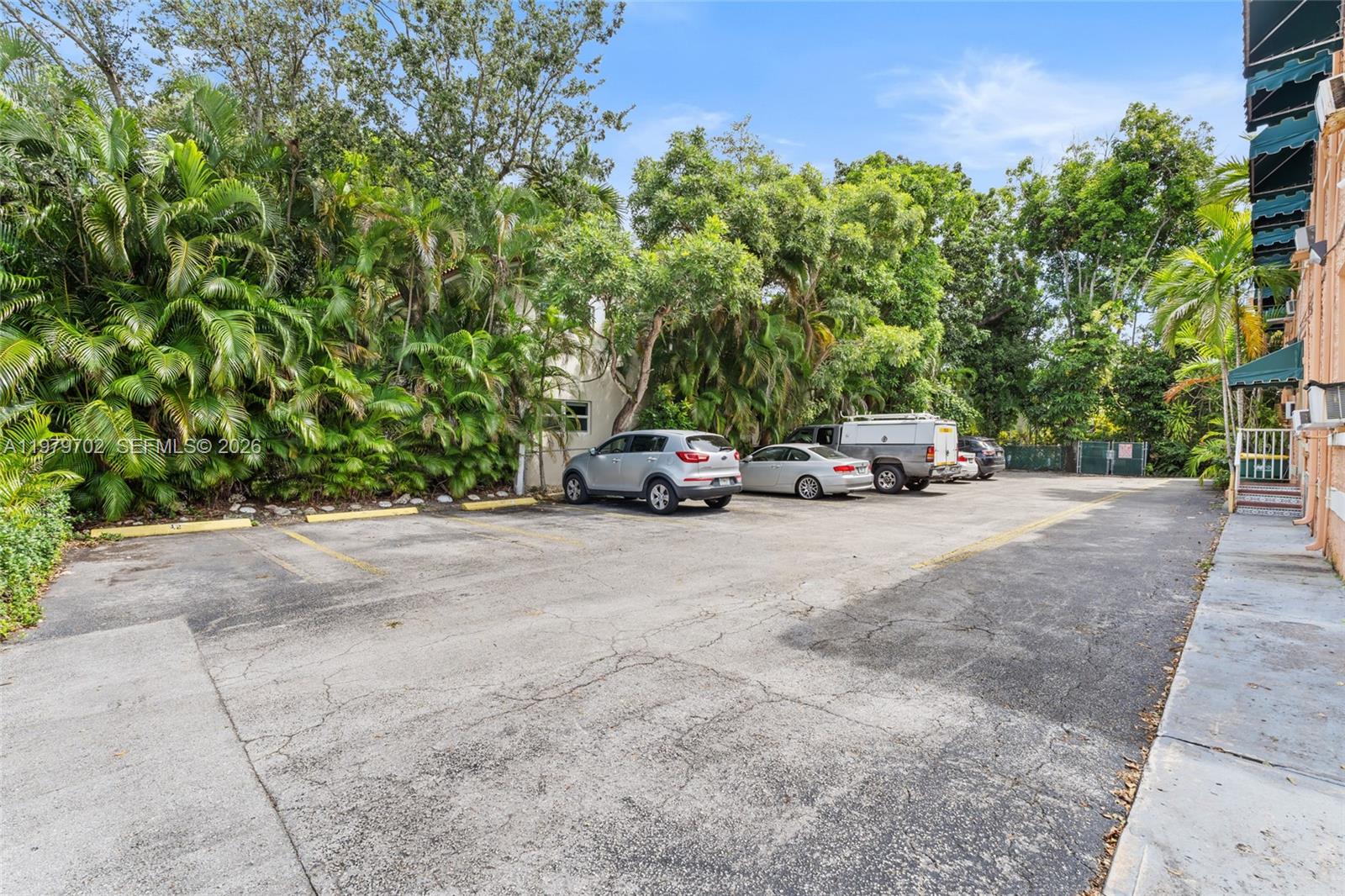 3409 S Le Jeune Rd Coral Gables, FL 33134