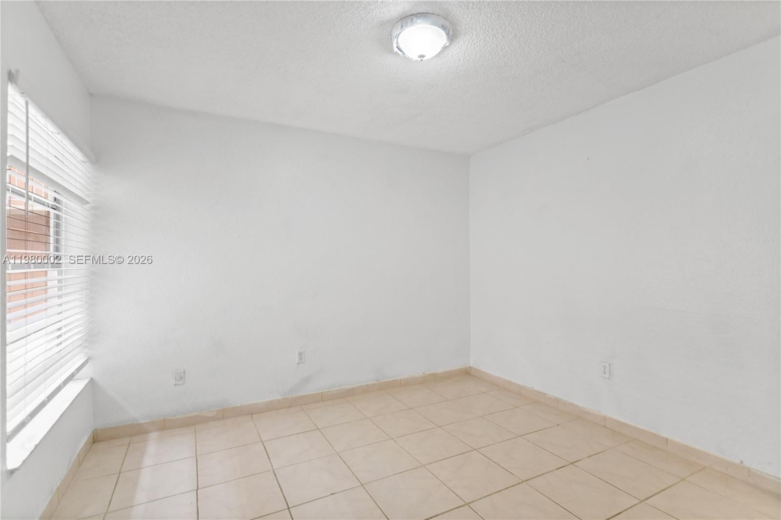 17500 NW 68th Ave #D1004 Hialeah, FL 33015