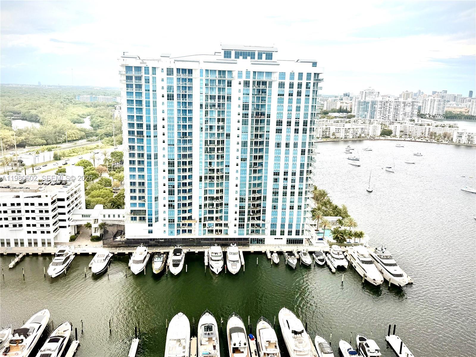 image Marina Palms Residences S68