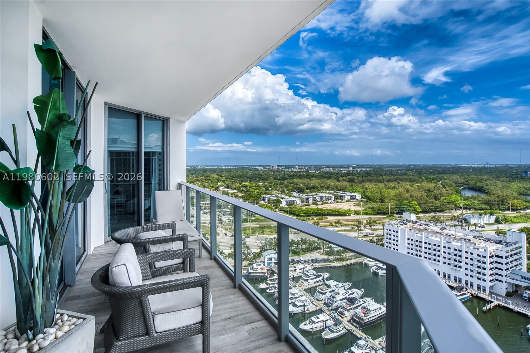 image Marina Palms Residences S80