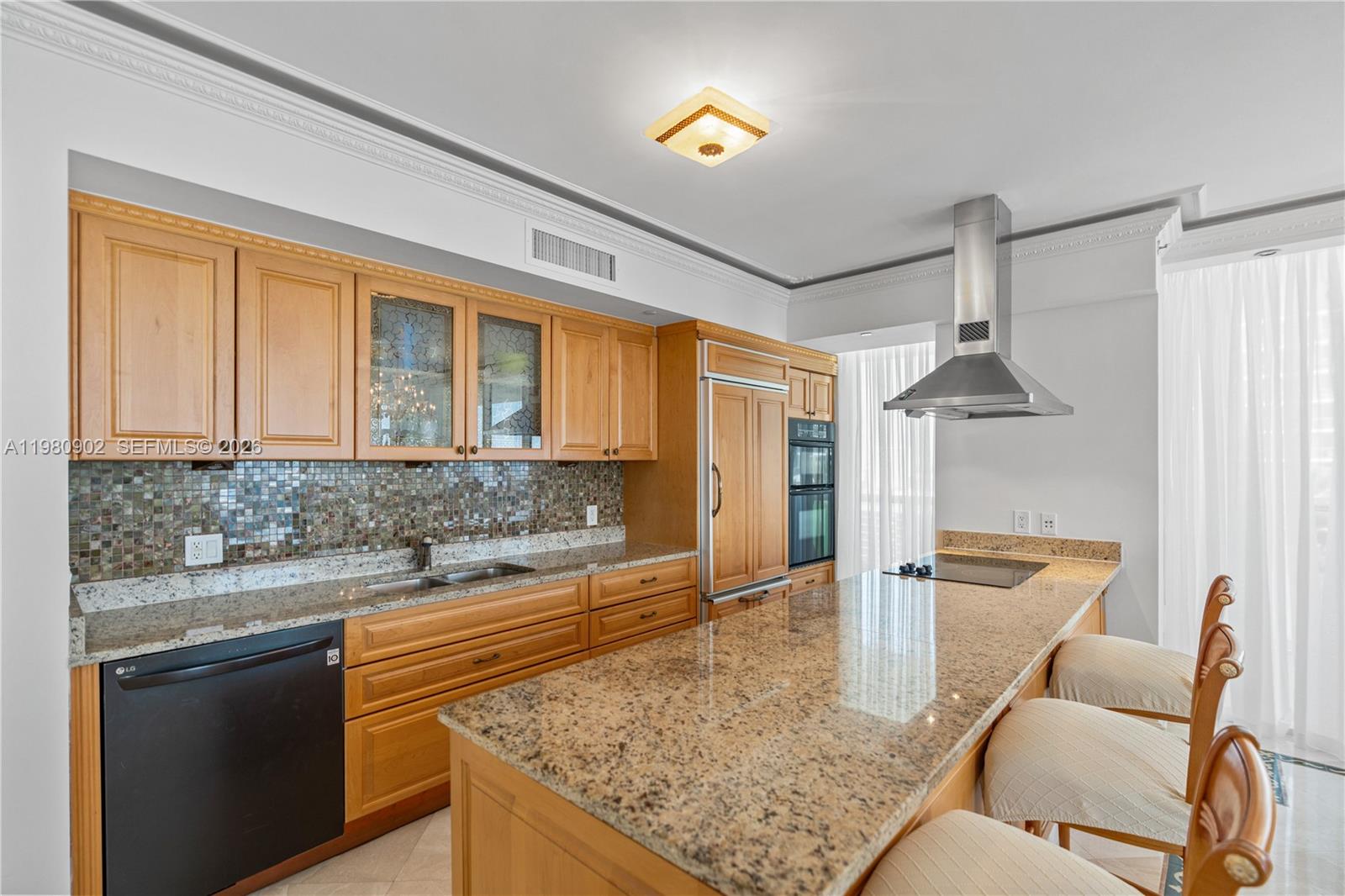 1800 S Ocean Dr #1601 Hallandale Beach, FL 33009