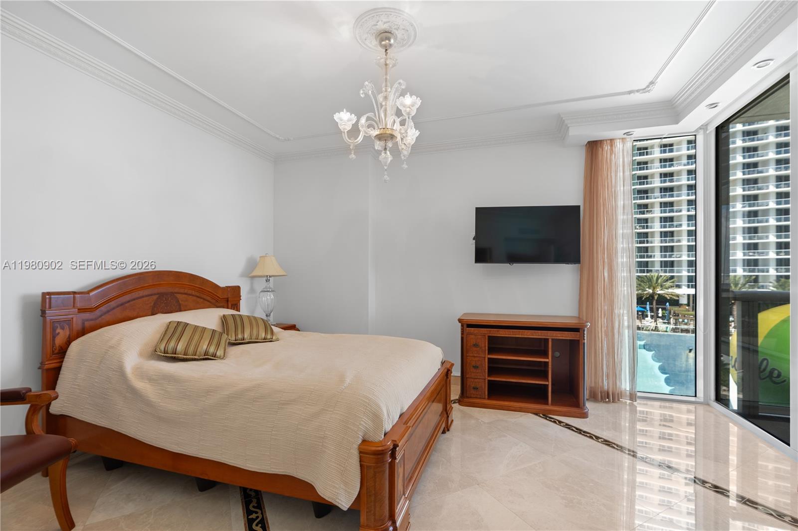 1800 S Ocean Dr #1601 Hallandale Beach, FL 33009