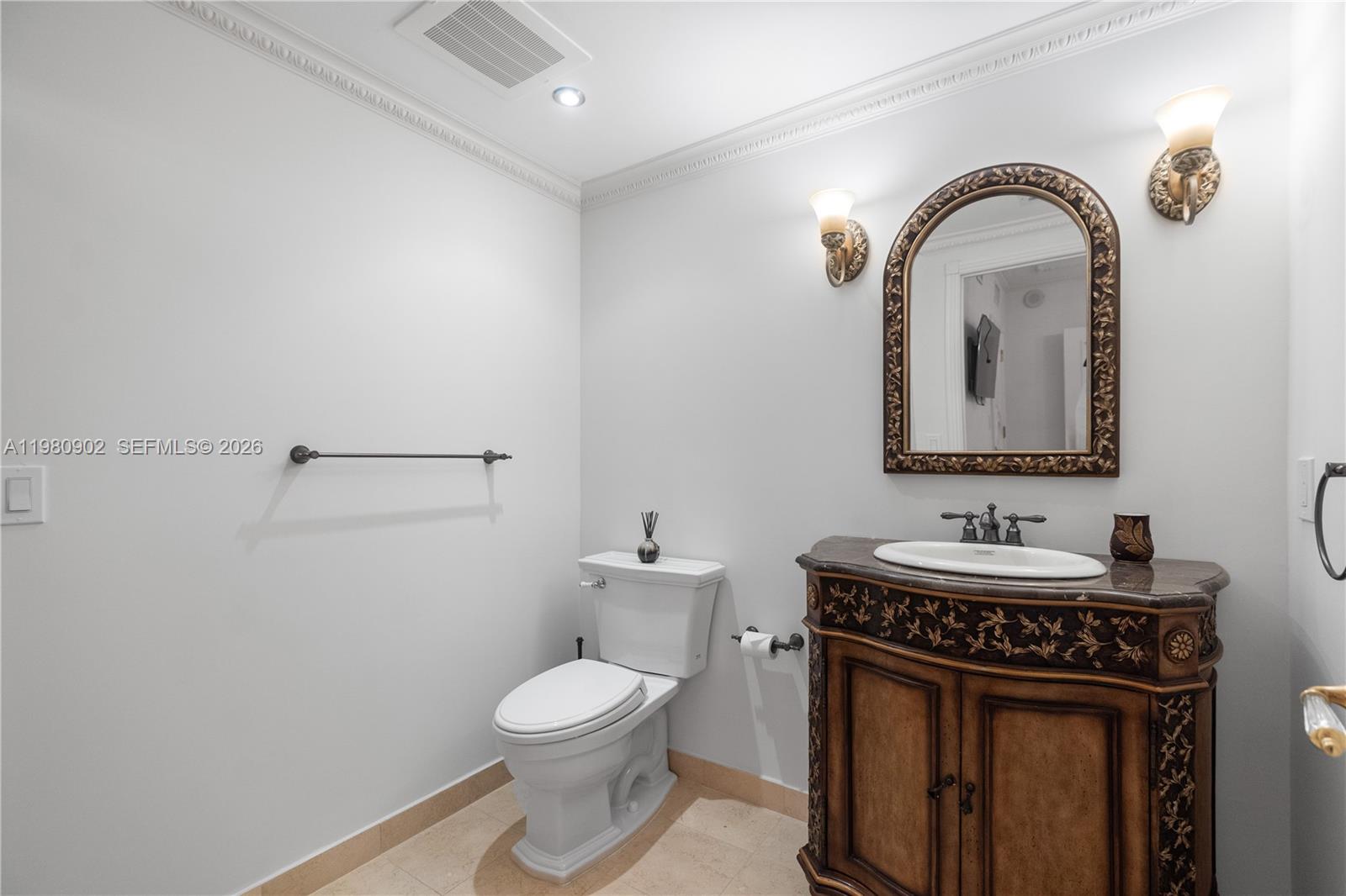 1800 S Ocean Dr #1601 Hallandale Beach, FL 33009