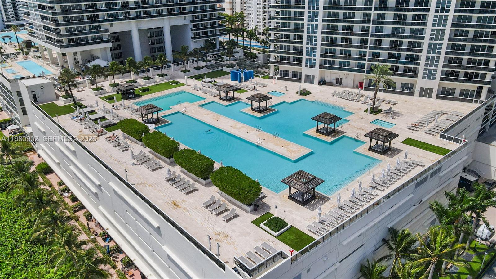 1800 S Ocean Dr #1601 Hallandale Beach, FL 33009