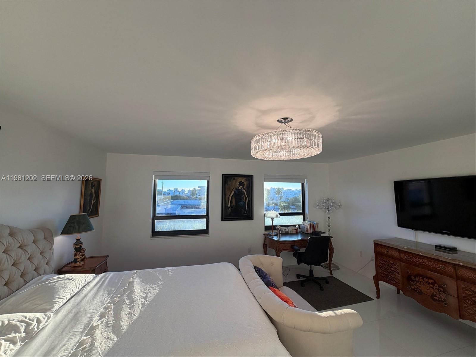 9350 W Bay Hbr Dr #5C Bay Harbor Islands, FL 33154