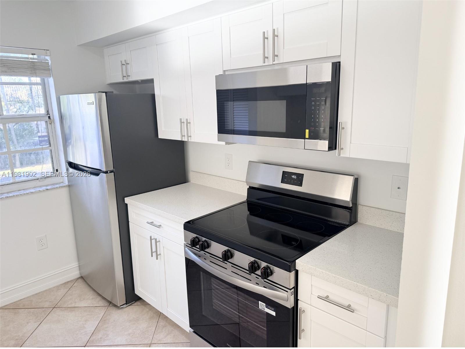 2081 Renaissance Blvd #208 Miramar, FL 33025