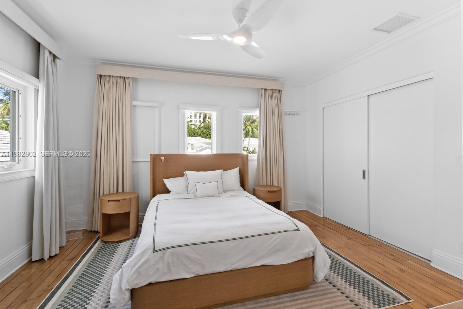 5 Coconut Ln Key Biscayne, FL 33149