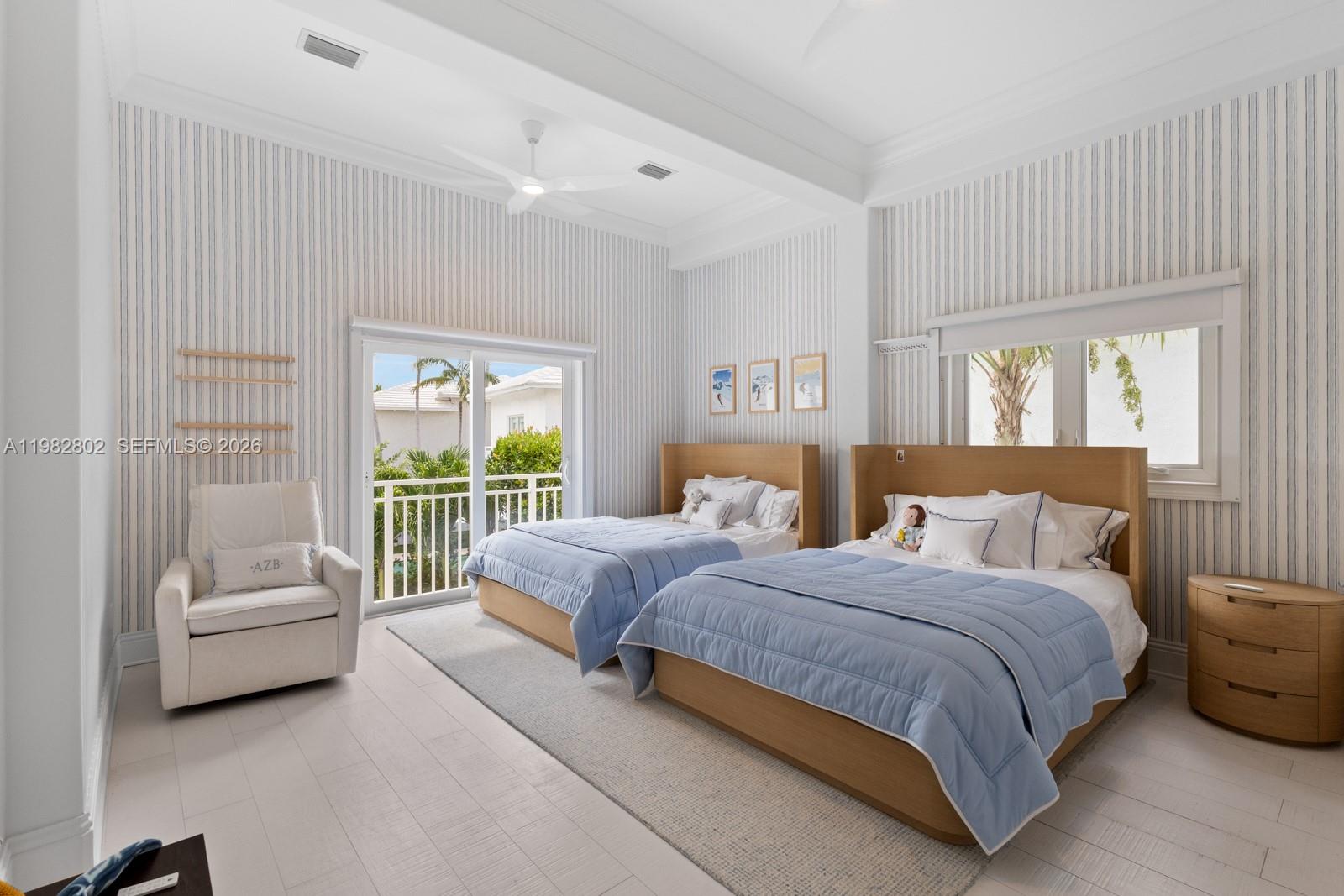 5 Coconut Ln Key Biscayne, FL 33149