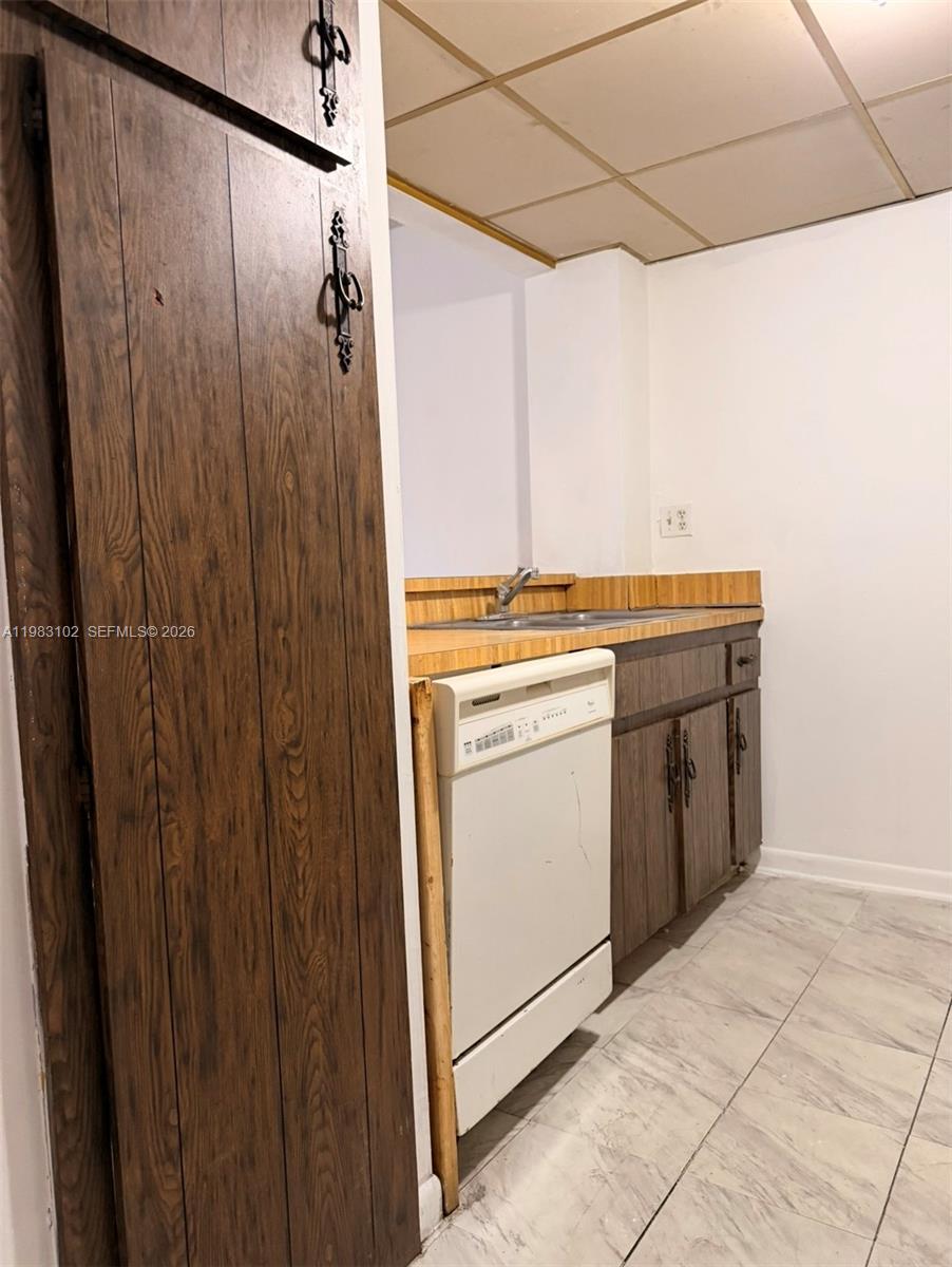 13390 NE 7th Ave #403 North Miami, FL 33161