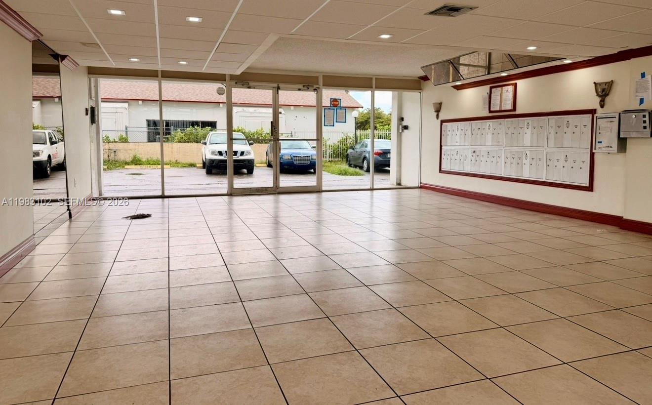 13390 NE 7th Ave #403 North Miami, FL 33161