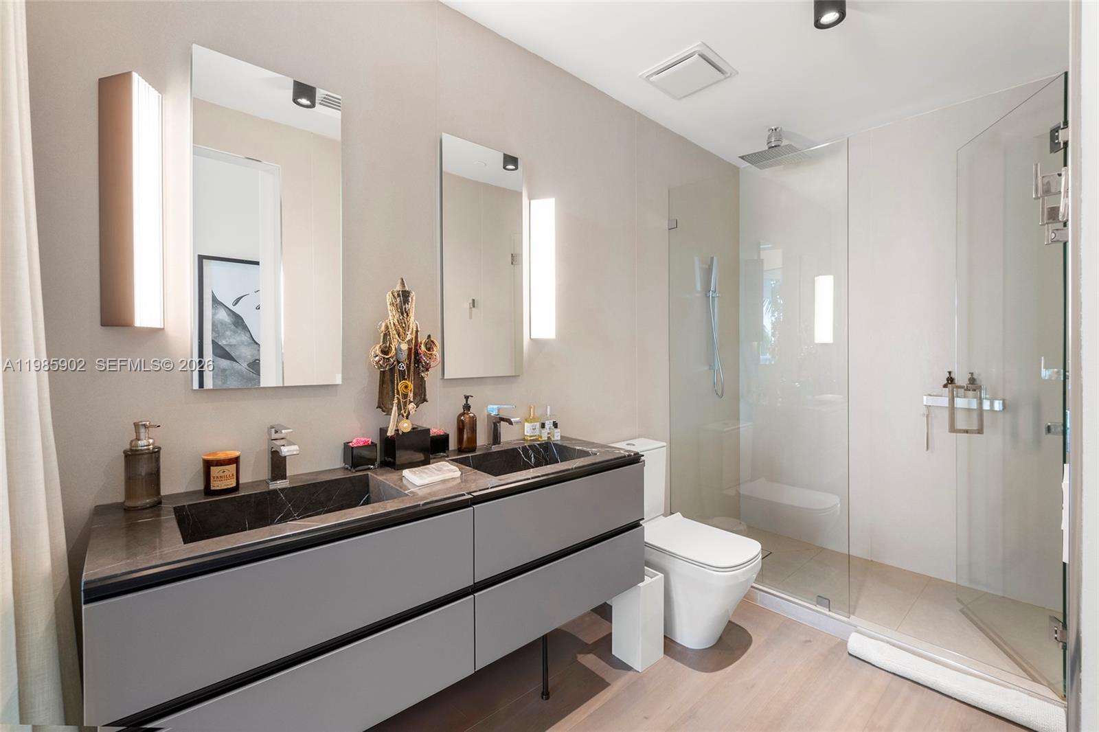 601 NE 27th #TH104 Miami, FL 33137