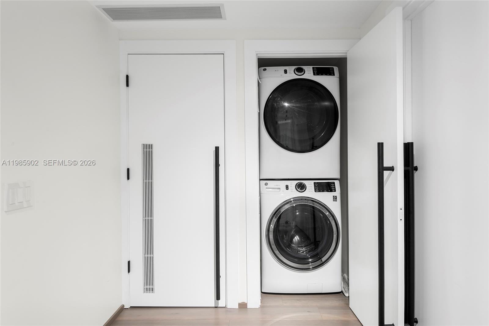 601 NE 27th #TH104 Miami, FL 33137