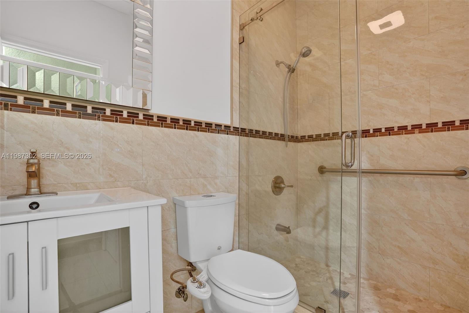 15051 SW 18th Ter Miami, FL 33185