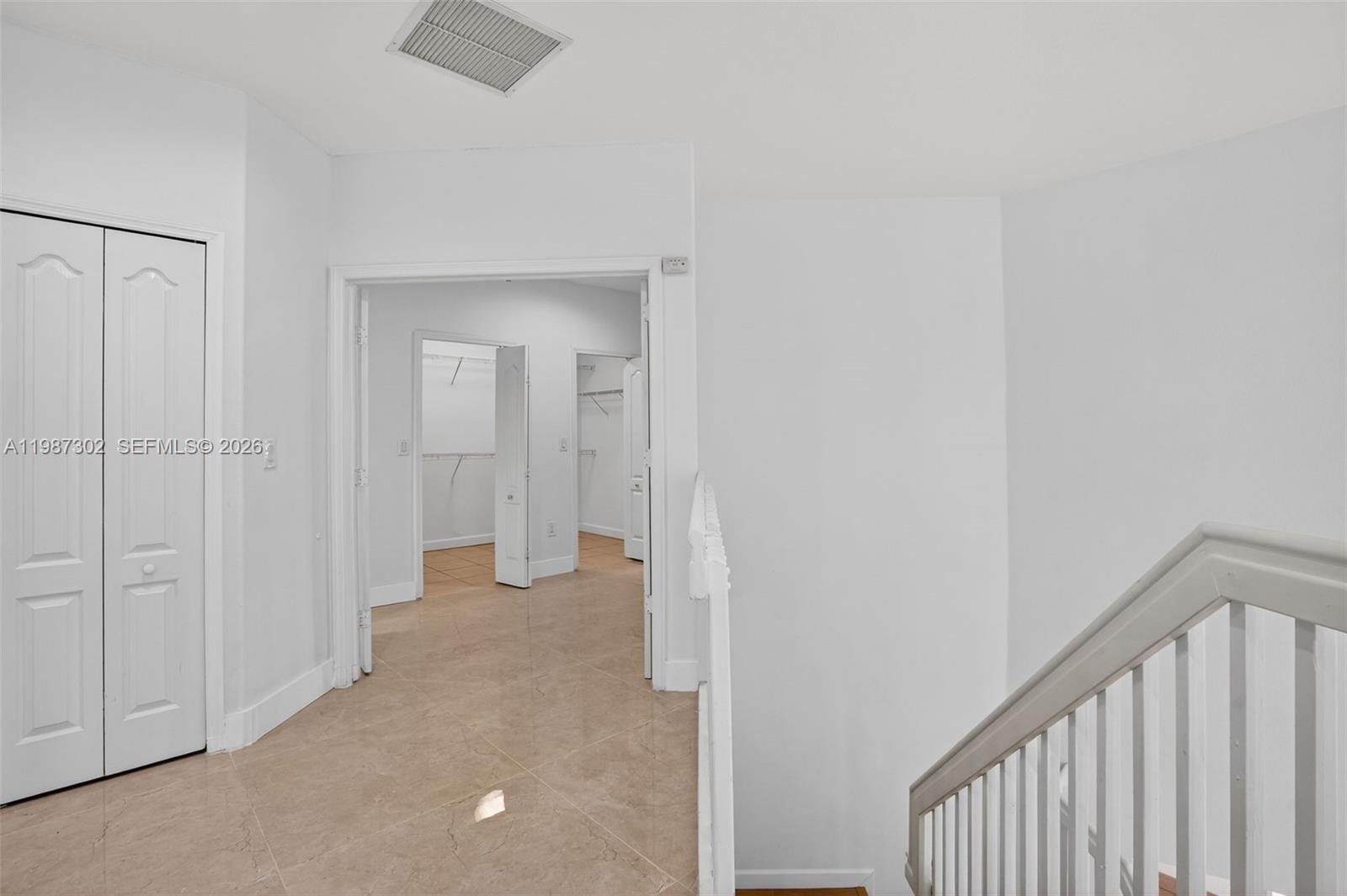 15051 SW 18th Ter Miami, FL 33185