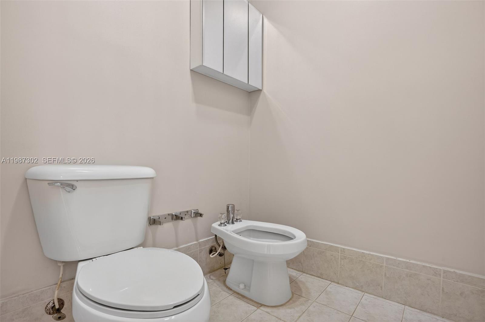 15051 SW 18th Ter Miami, FL 33185