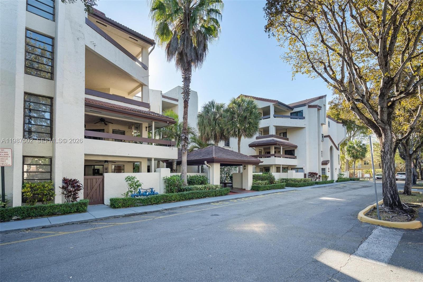 9040 SW 125th Ave #D408