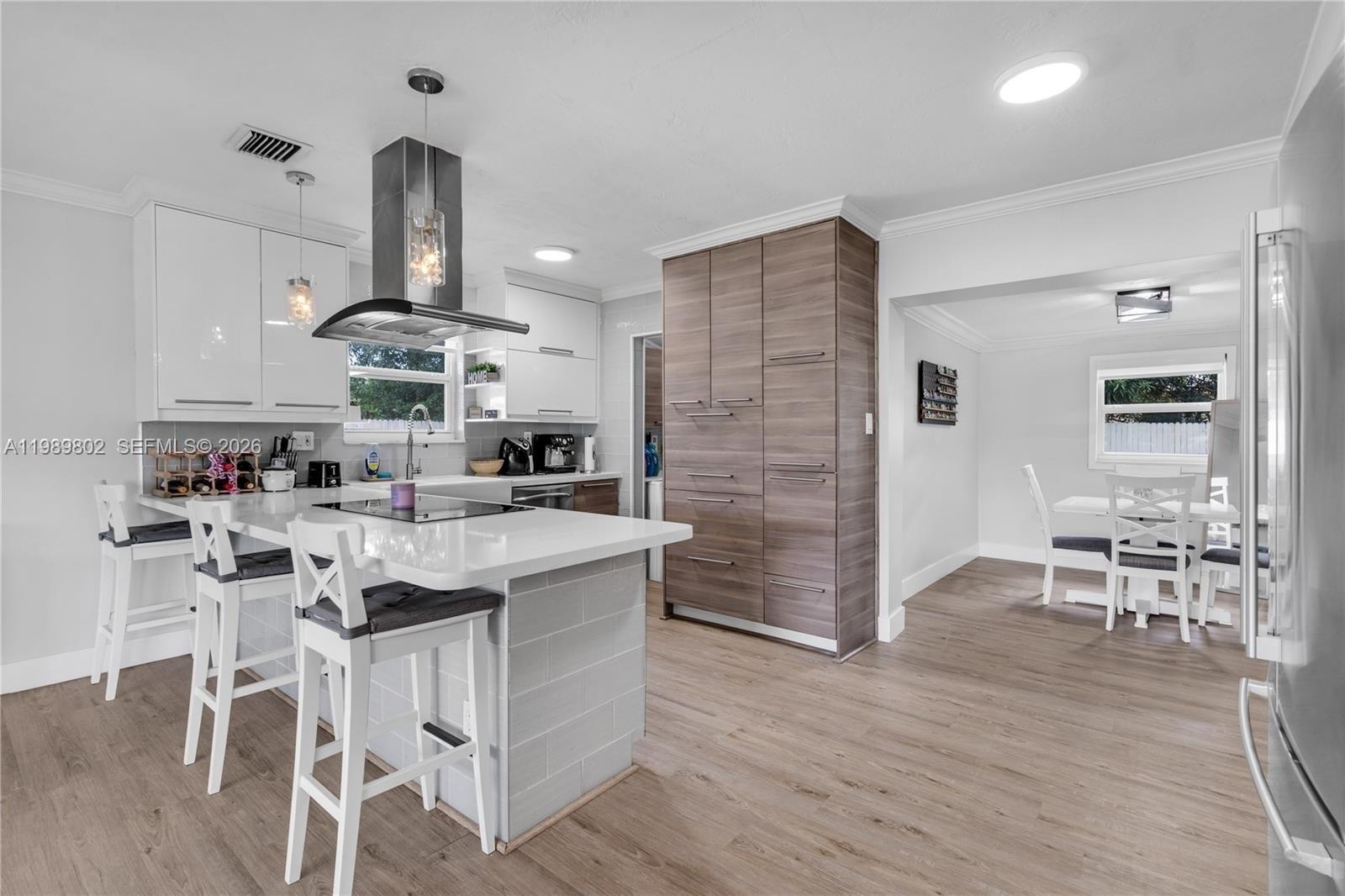 2051 Arcadia Dr Miramar, FL 33023