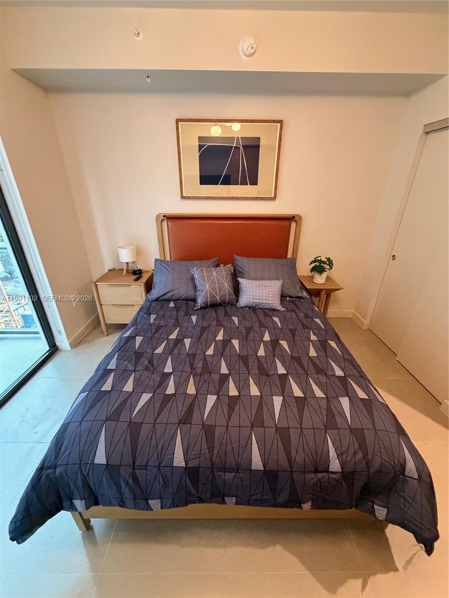 11 NE 6th St #706 Miami, FL 33132