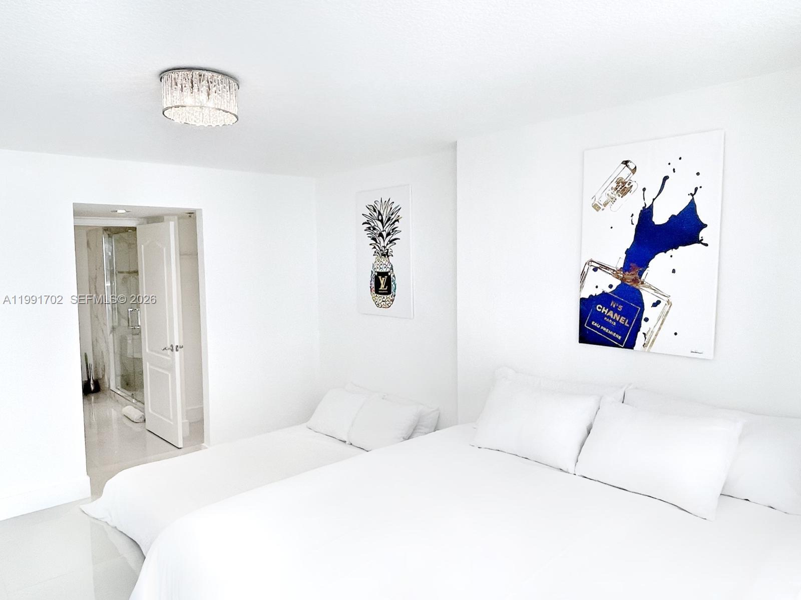 1200 SE Brickell Bay Dr #1707 Miami, FL 33131