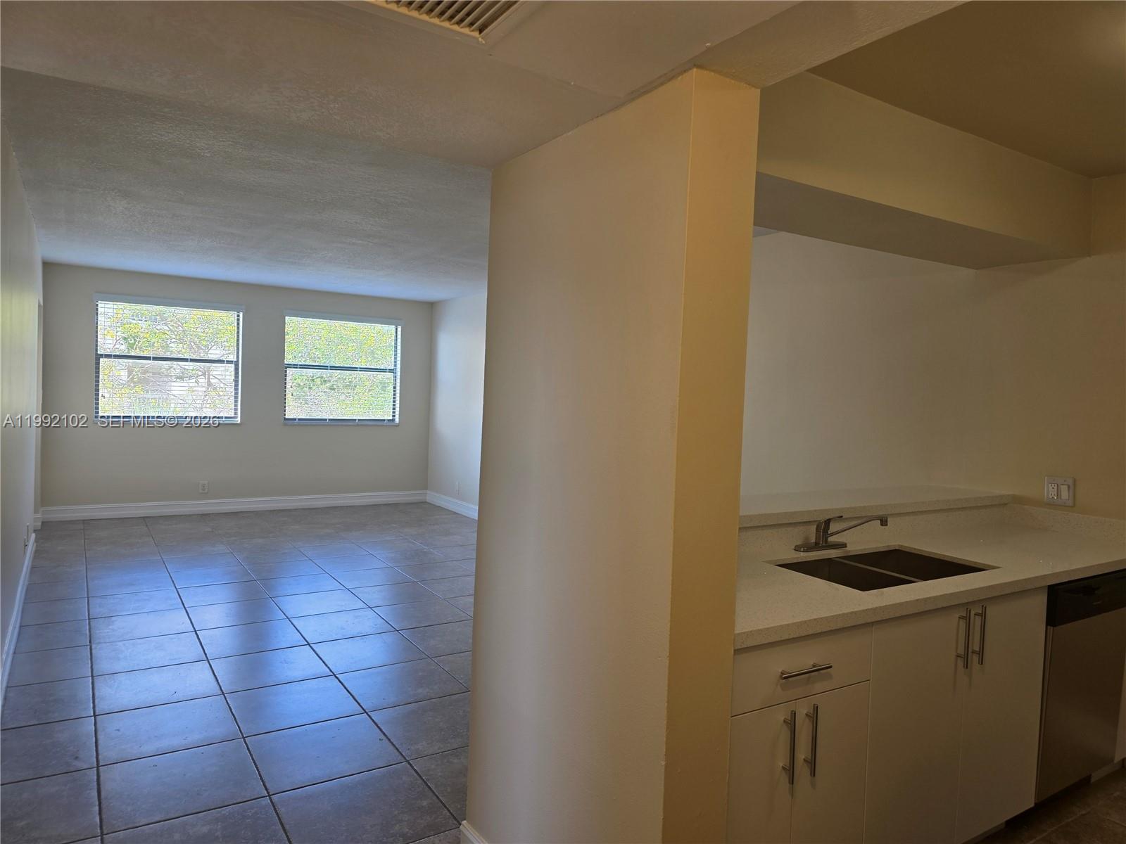 8100 Geneva Ct #432 Doral, FL 33166