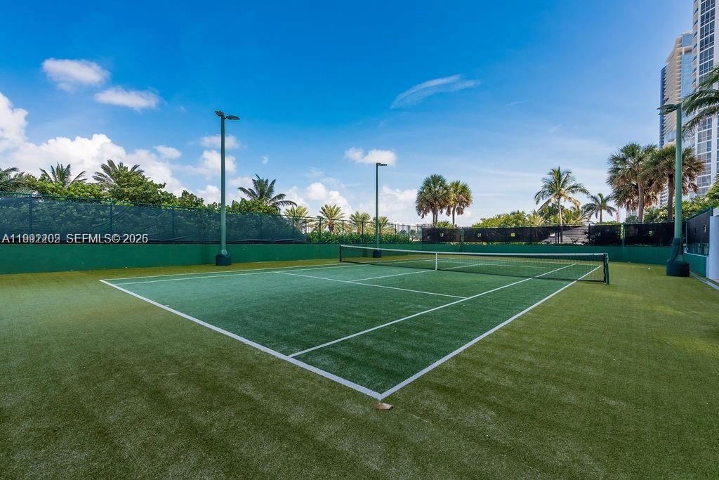 18101 Collins Ave #5104 Sunny Isles Beach, FL 33160