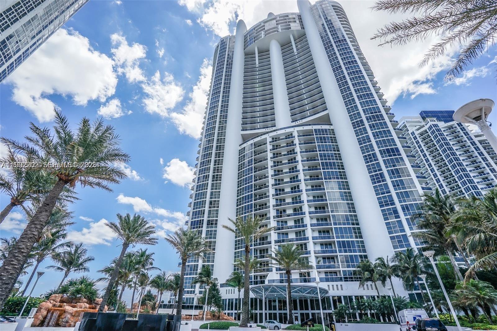 18101 Collins Ave #5104 Sunny Isles Beach, FL 33160