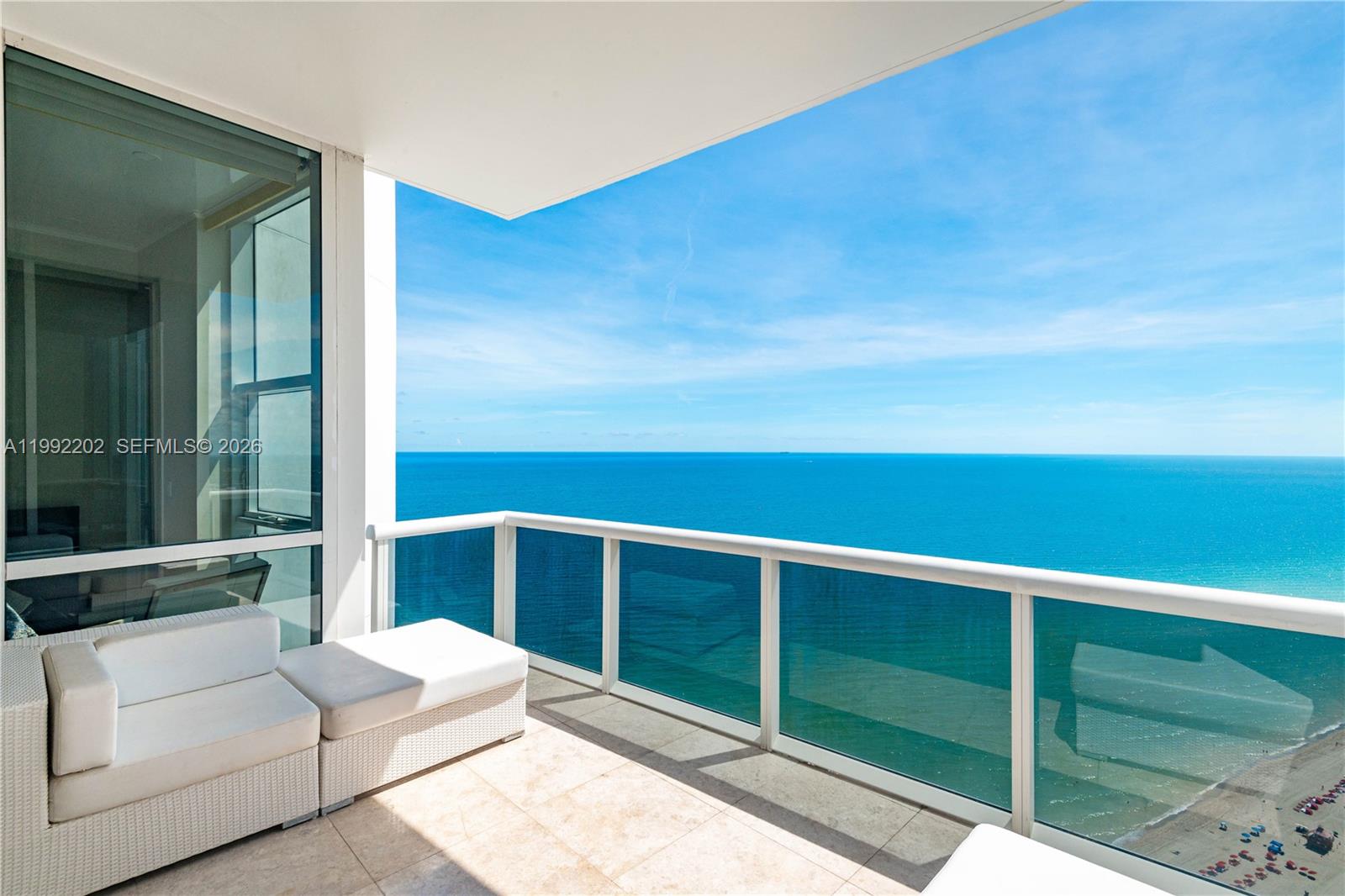 18101 Collins Ave #5104 Sunny Isles Beach, FL 33160