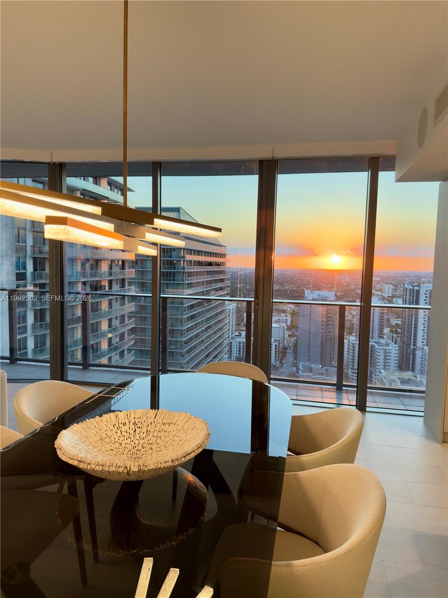 1000 Brickell Plz #3702 Miami, FL 33131