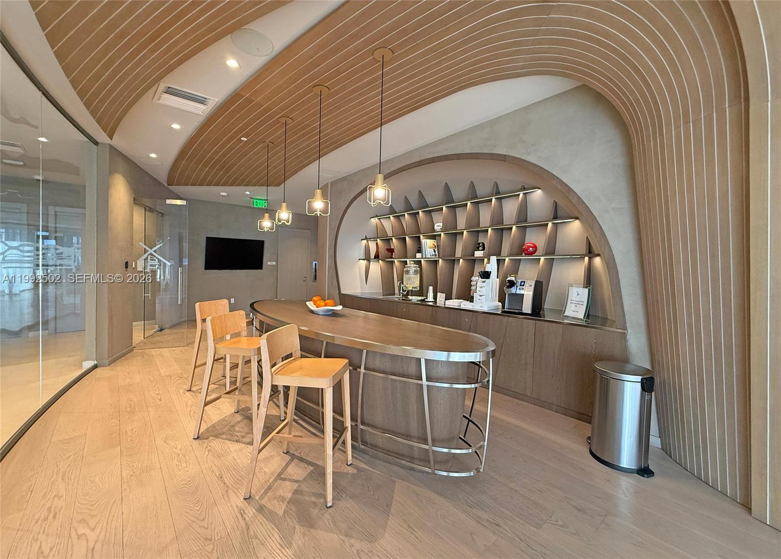 1000 Brickell Plz #3702 Miami, FL 33131