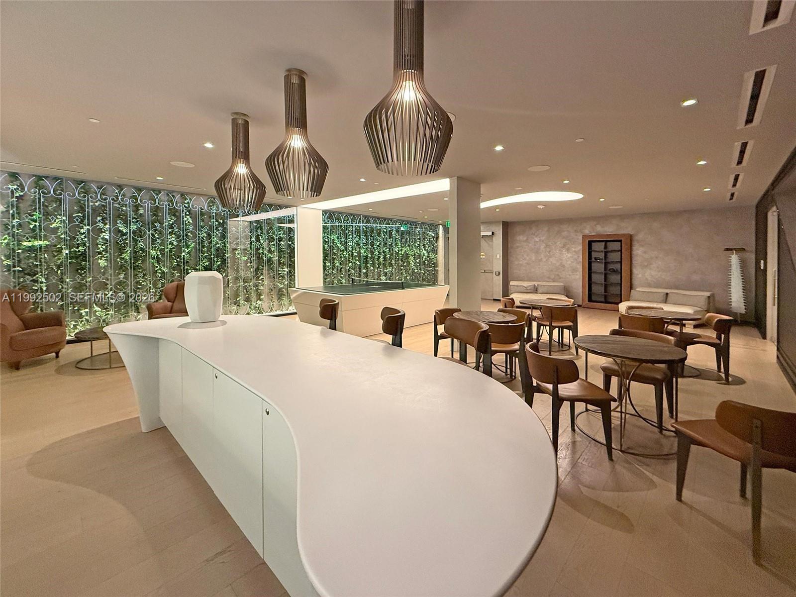 1000 Brickell Plz #3702 Miami, FL 33131