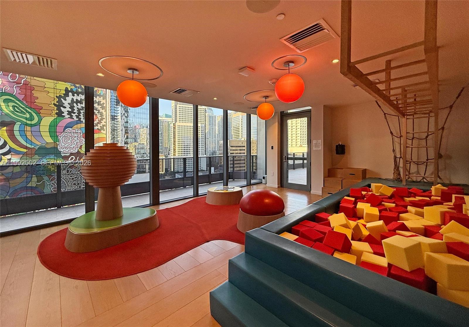 1000 Brickell Plz #3702 Miami, FL 33131