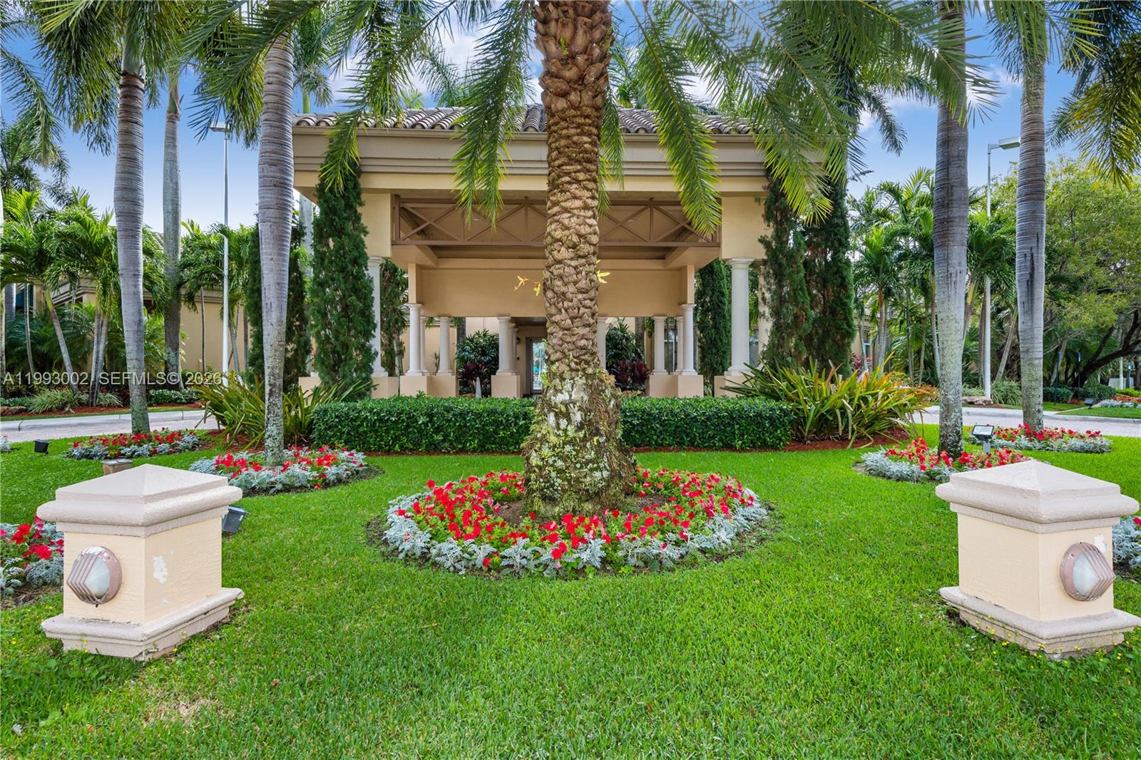 13070 NW 19th St Pembroke Pines, FL 33028