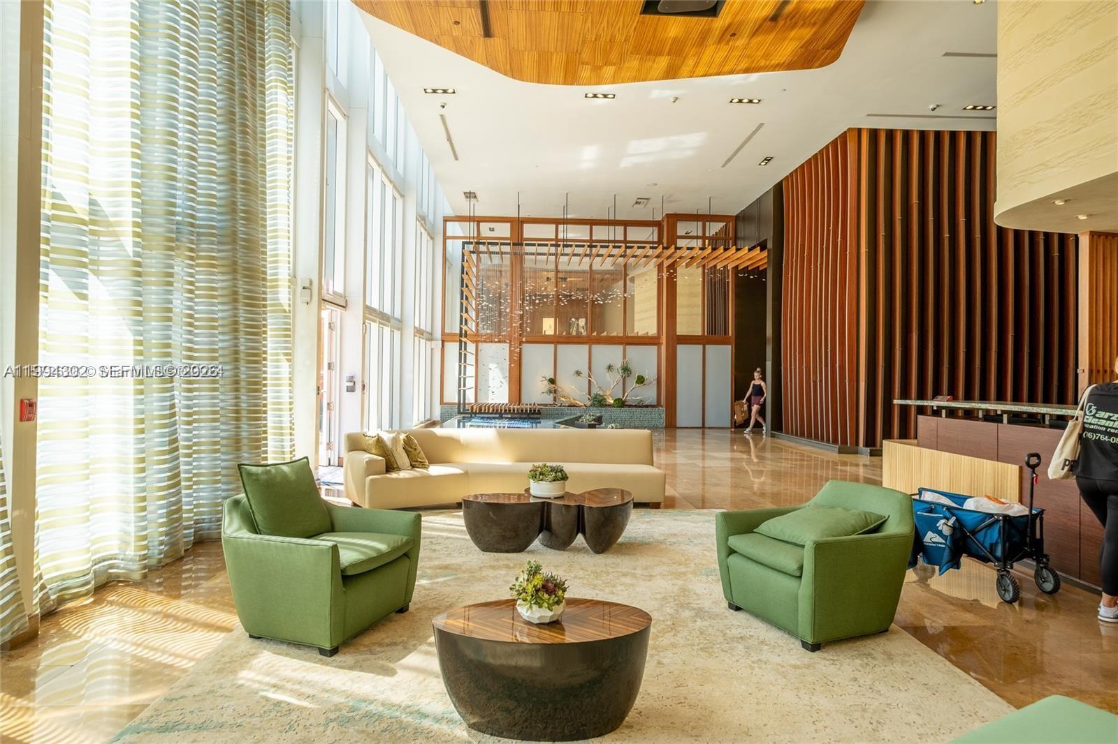 50 Biscayne Blvd #508 Miami, FL 33132