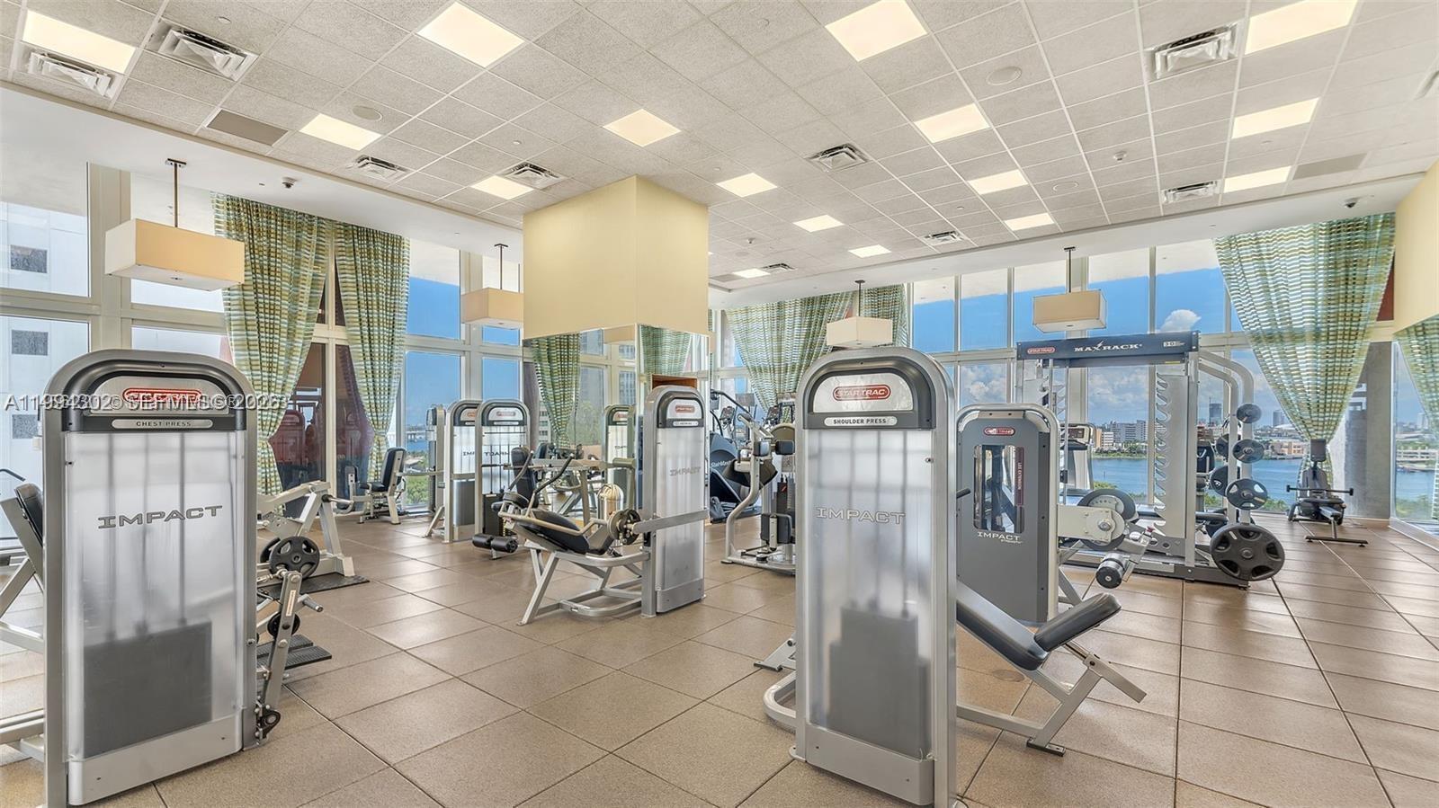 50 Biscayne Blvd #508 Miami, FL 33132