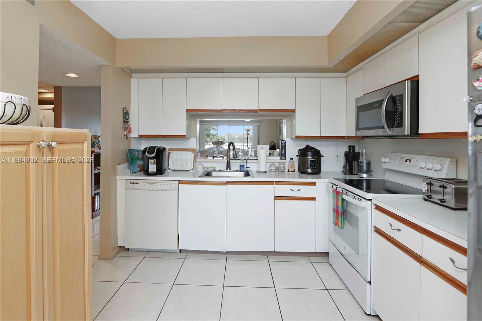 1501 SW 134th Way #212D Pembroke Pines, FL 33027