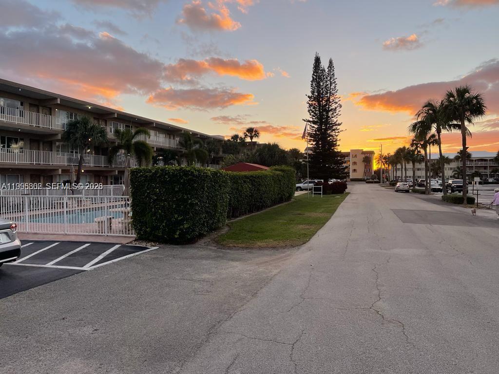 3200 NE 7th Ct #306C Pompano Beach, FL 33062