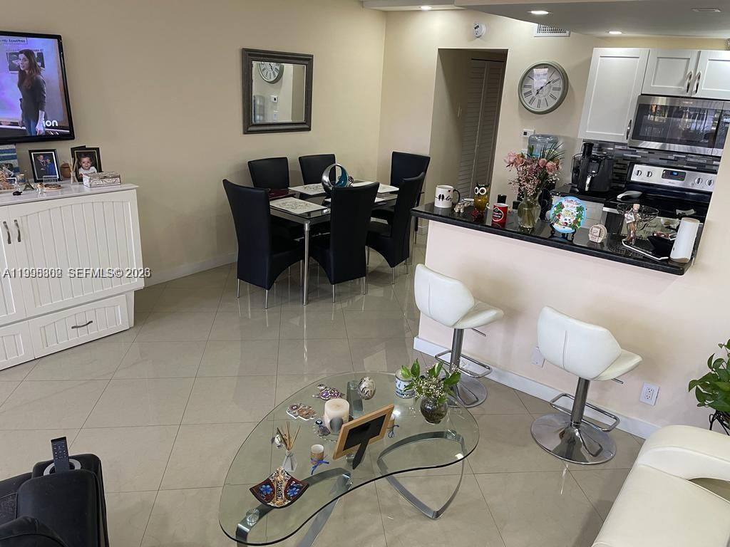 3200 NE 7th Ct #306C Pompano Beach, FL 33062