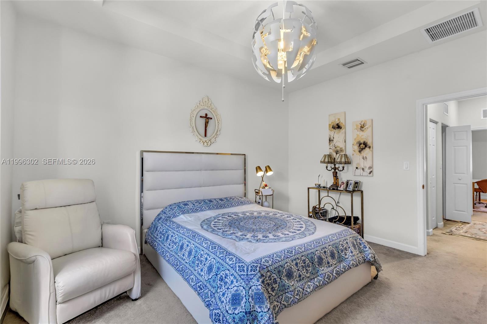 3392 W 105th Ter Hialeah, FL 33018